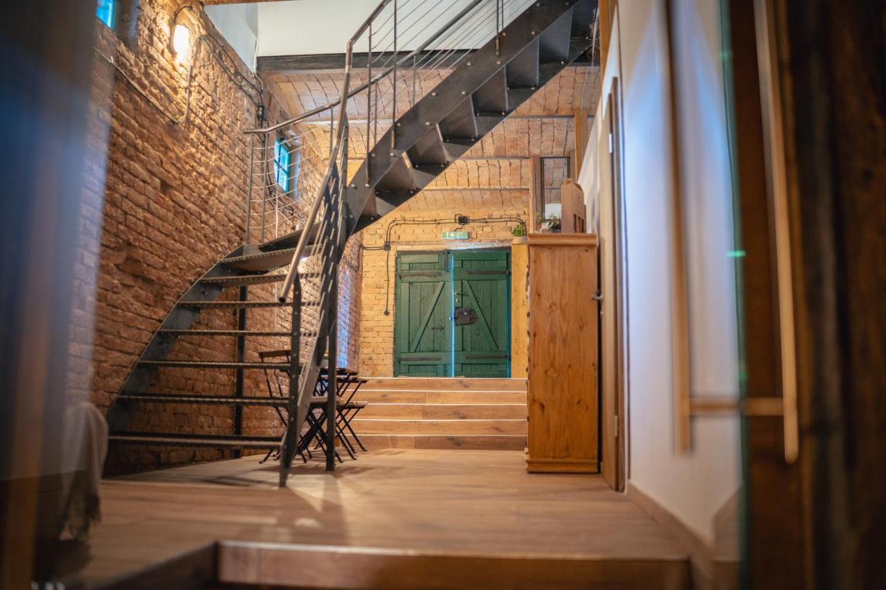 Winzerhof Kuessler - Weinviertel Hotel Stillfried Екстериор снимка