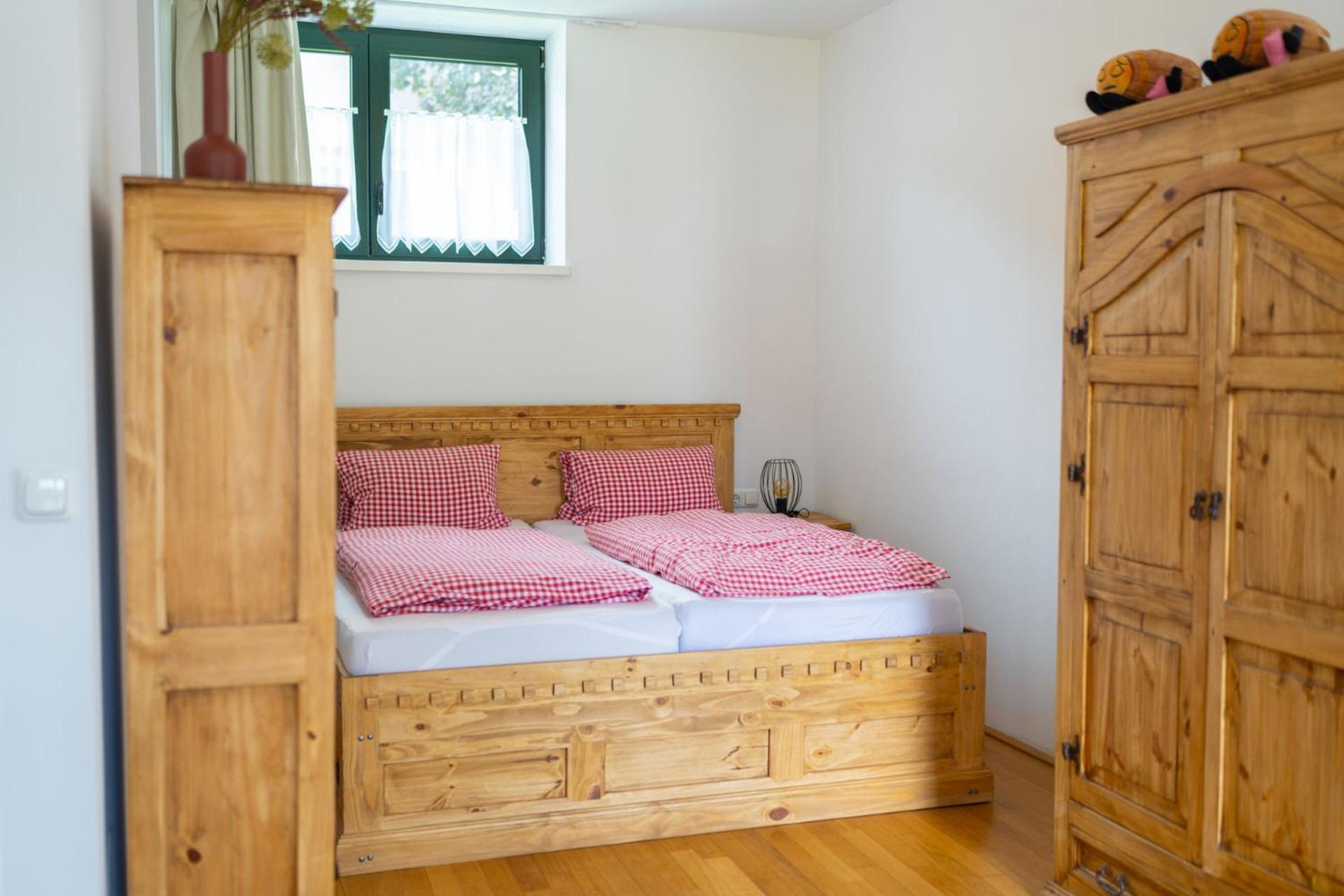 Winzerhof Kuessler - Weinviertel Hotel Stillfried Екстериор снимка